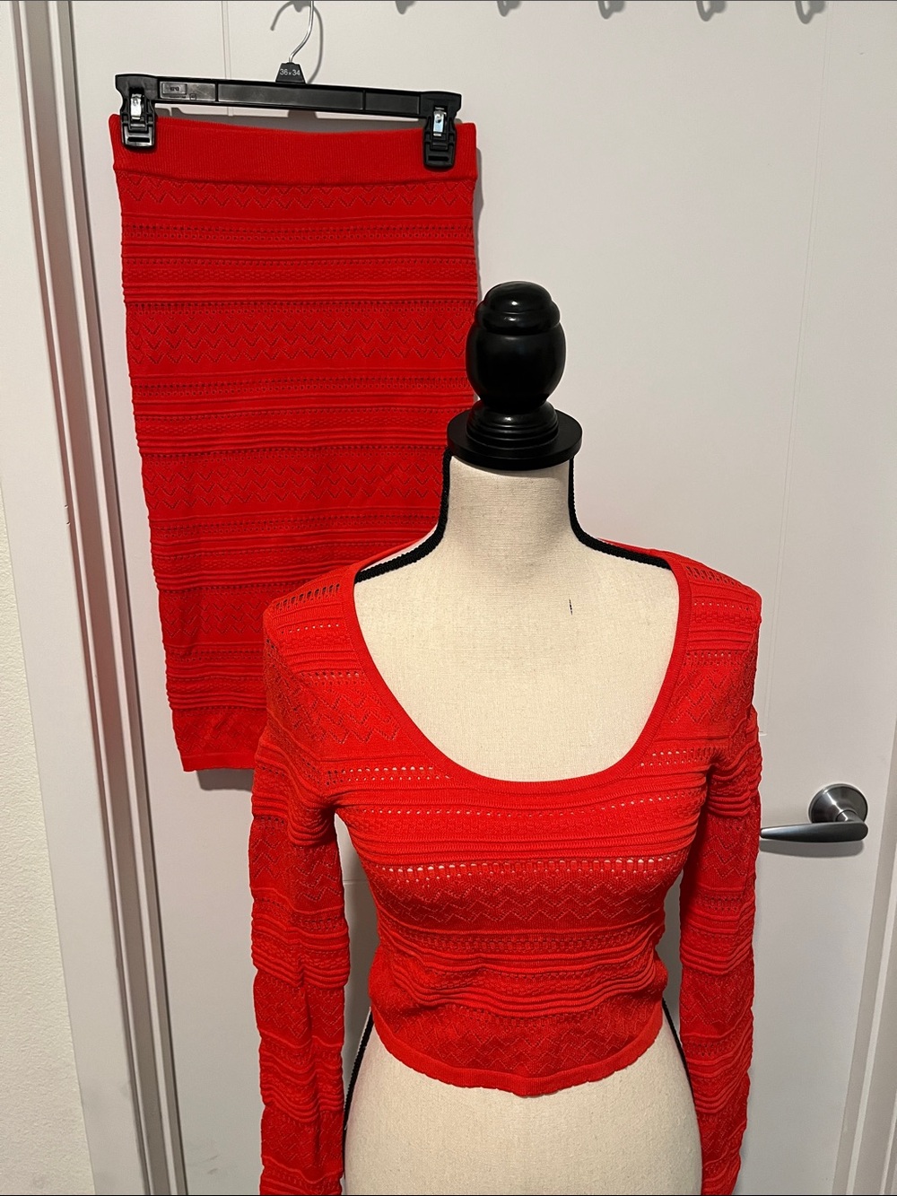 Bebe 2 (Two) Piece Knit Crop Top Midi Skirt Set Feminine Event Party Club